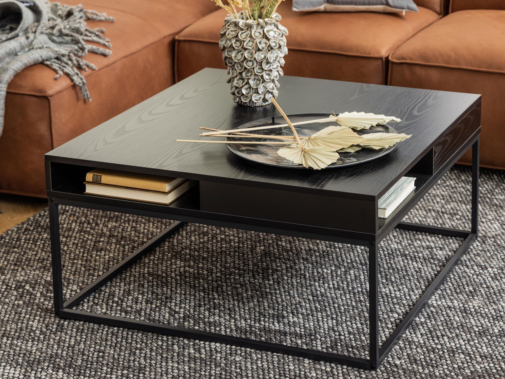 Table basse WILTORD frêne noir