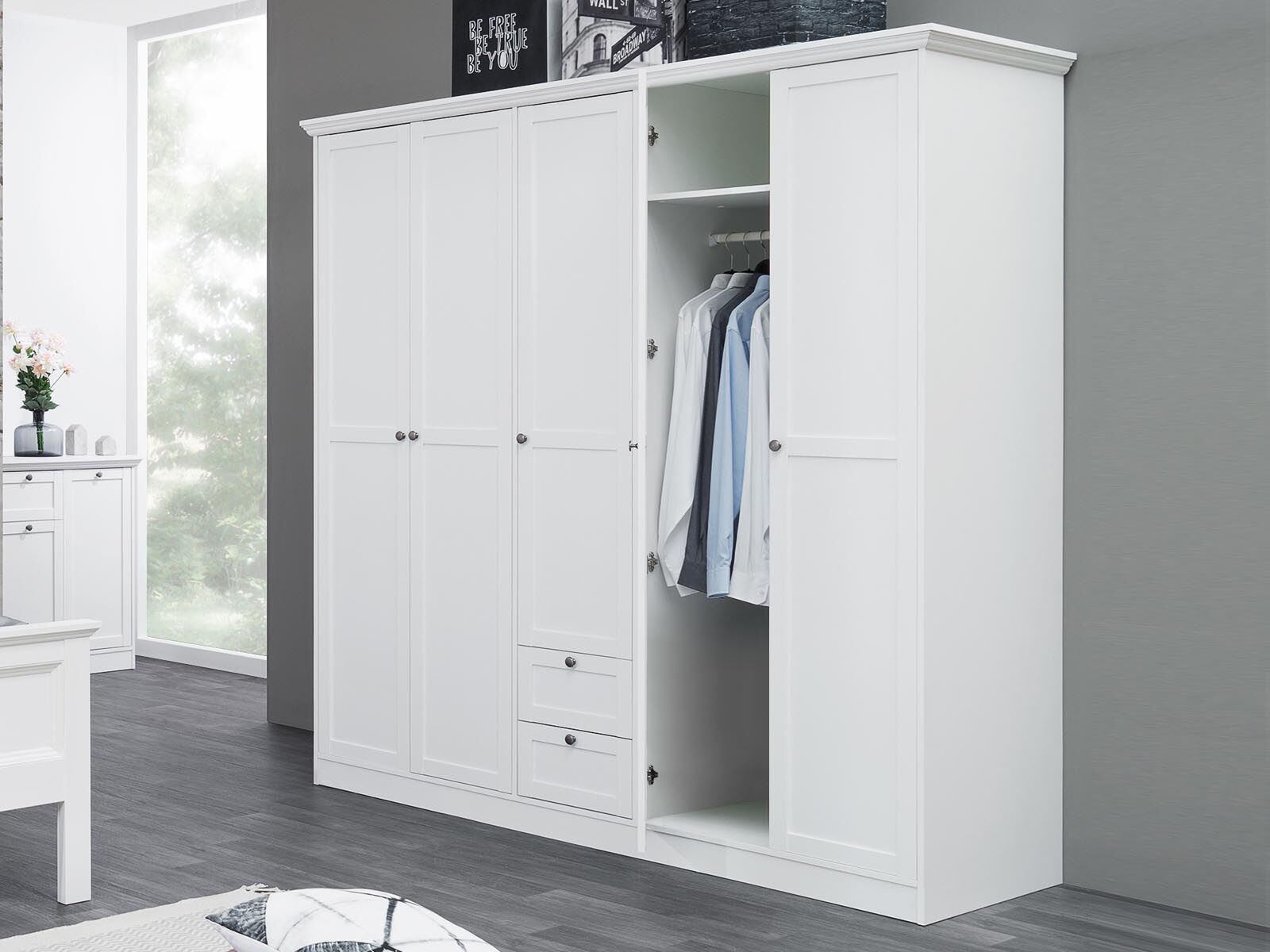 Armoire LANDO 5 portes 2 tiroirs blanc