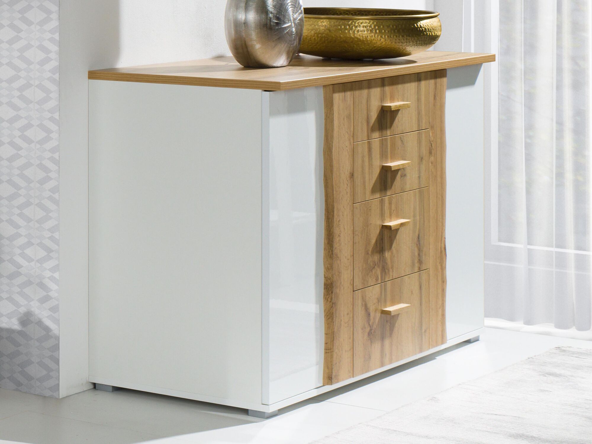 Commode WOLFPA 2 portes 4 tiroirs blanc brillant/chêne wotan